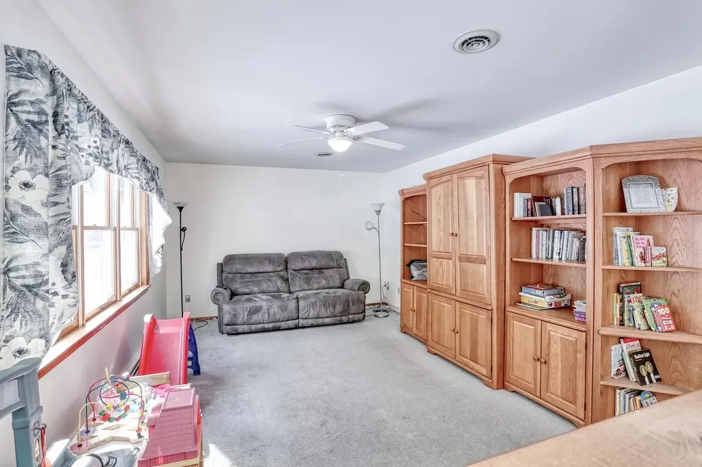 14 Martino Way Pomona NY 10970