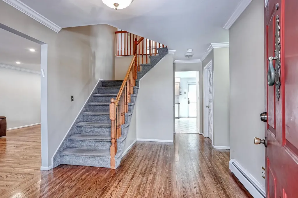 14 Martino Way Pomona NY 10970