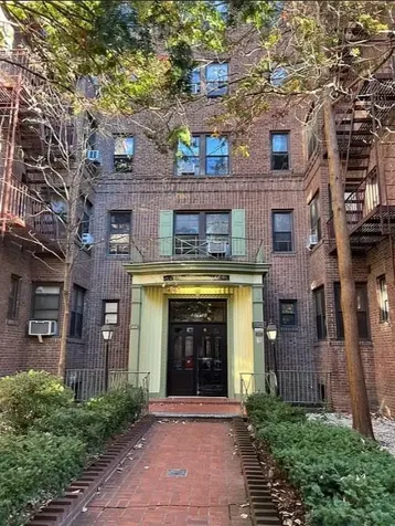 99-34 67th Road Forest Hills NY 11375