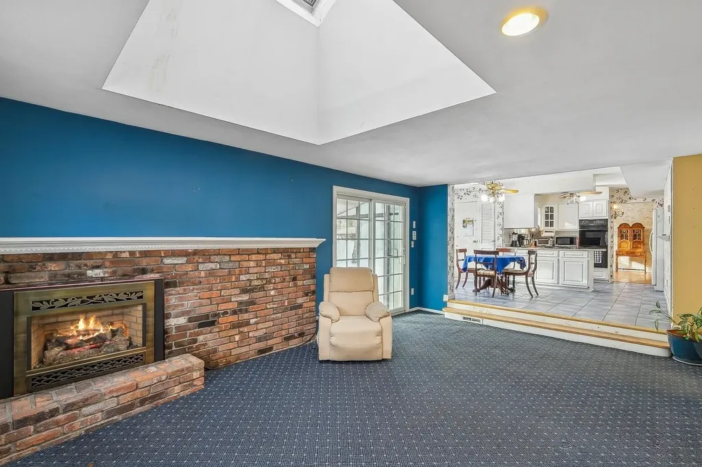 9 Pashen Place Dix Hills NY 11746