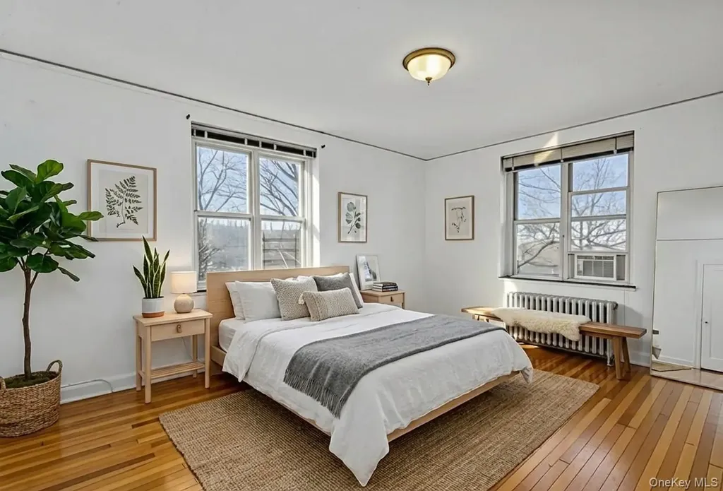 78-10 34 Avenue Jackson Heights NY 11372