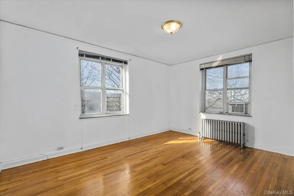78-10 34 Avenue Jackson Heights NY 11372
