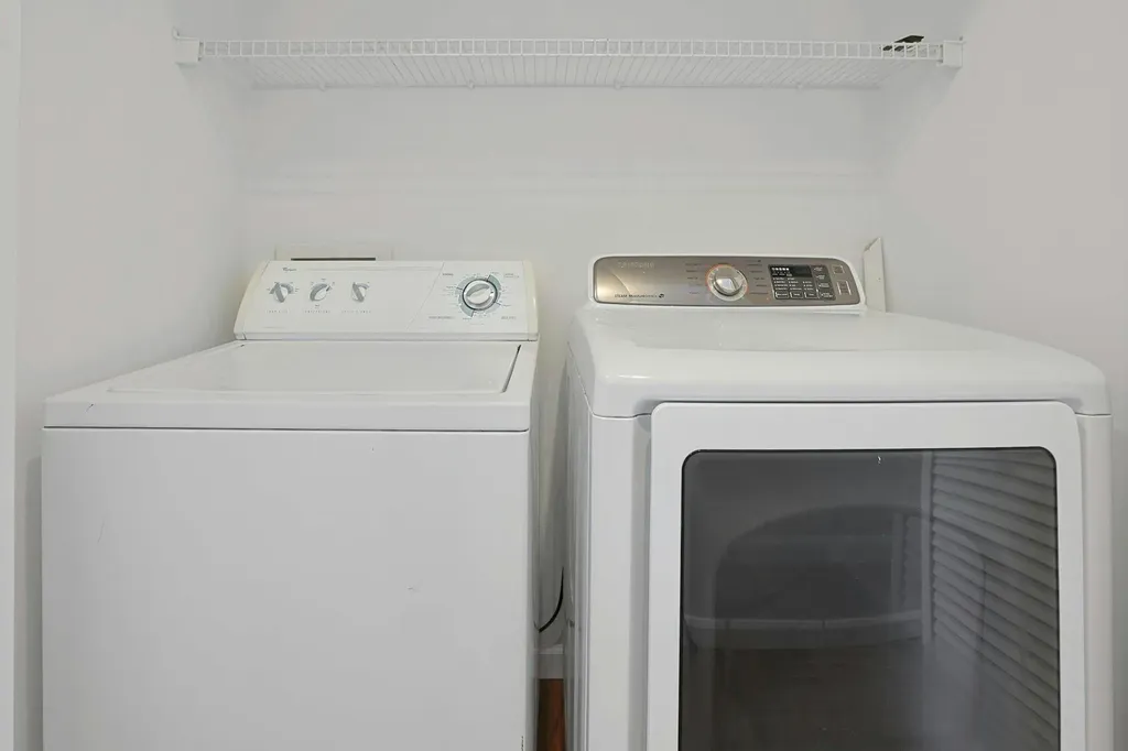 38 Weeks Place New Rochelle NY 10801