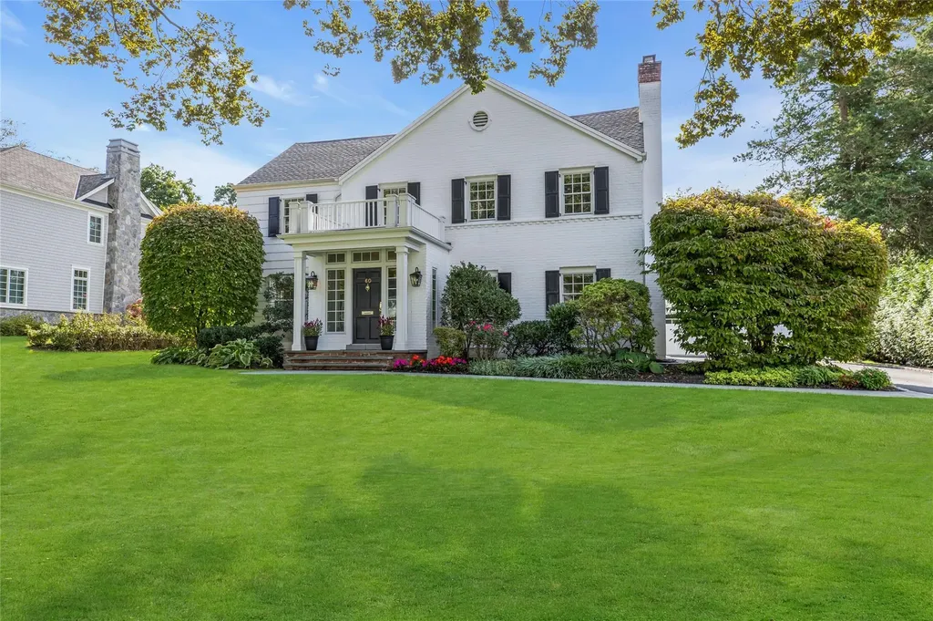 60 Longridge Road Manhasset NY 11030