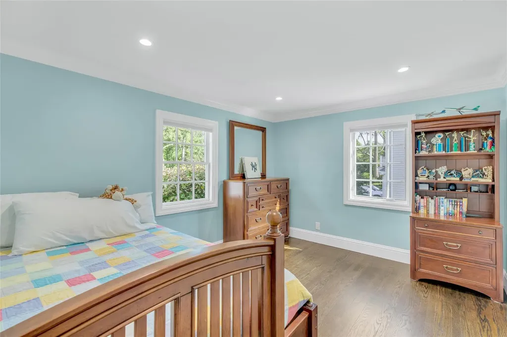 60 Longridge Road Manhasset NY 11030