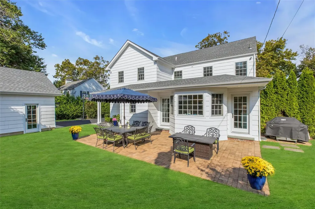 60 Longridge Road Manhasset NY 11030
