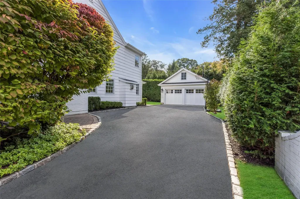 60 Longridge Road Manhasset NY 11030