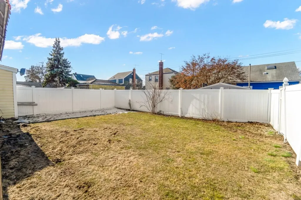 49 Perry Street Hempstead NY 11550