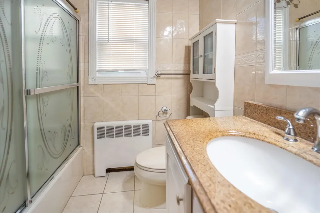 49 Perry Street Hempstead NY 11550