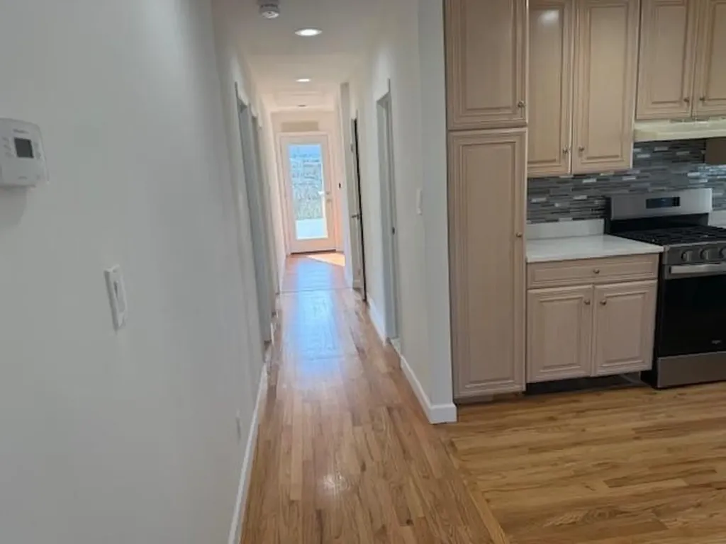 464 E Penn Street Long Beach NY 11561