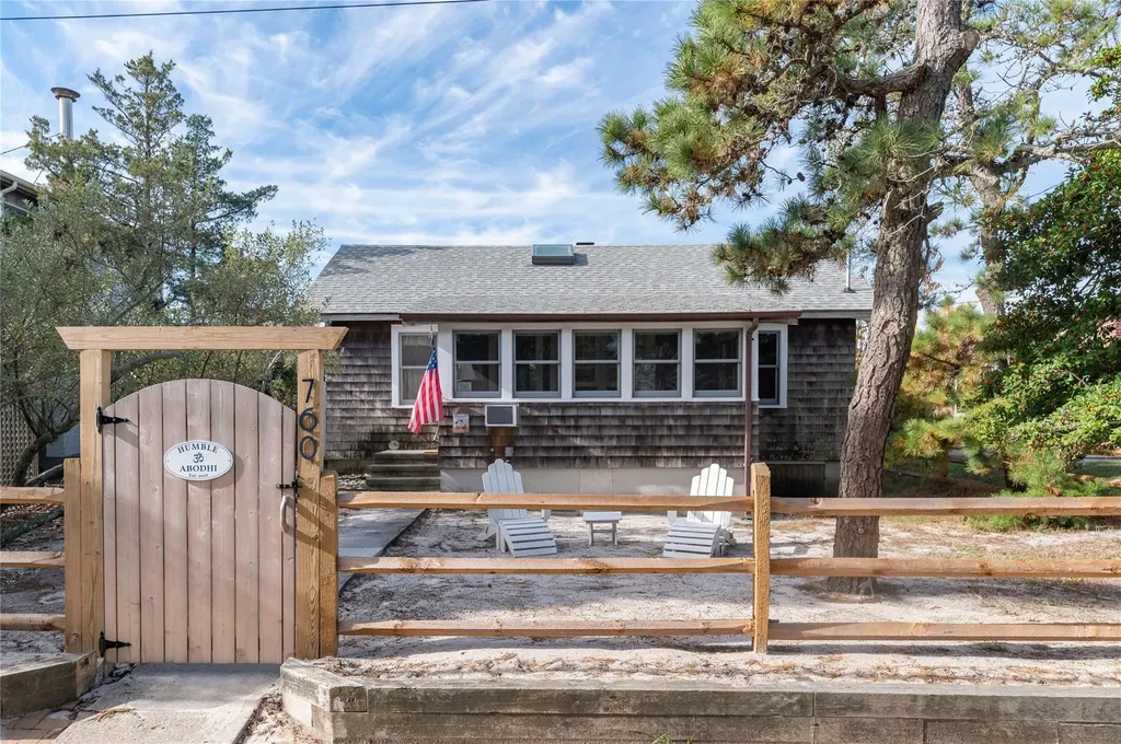 760 Surf Road Ocean Beach NY 11770