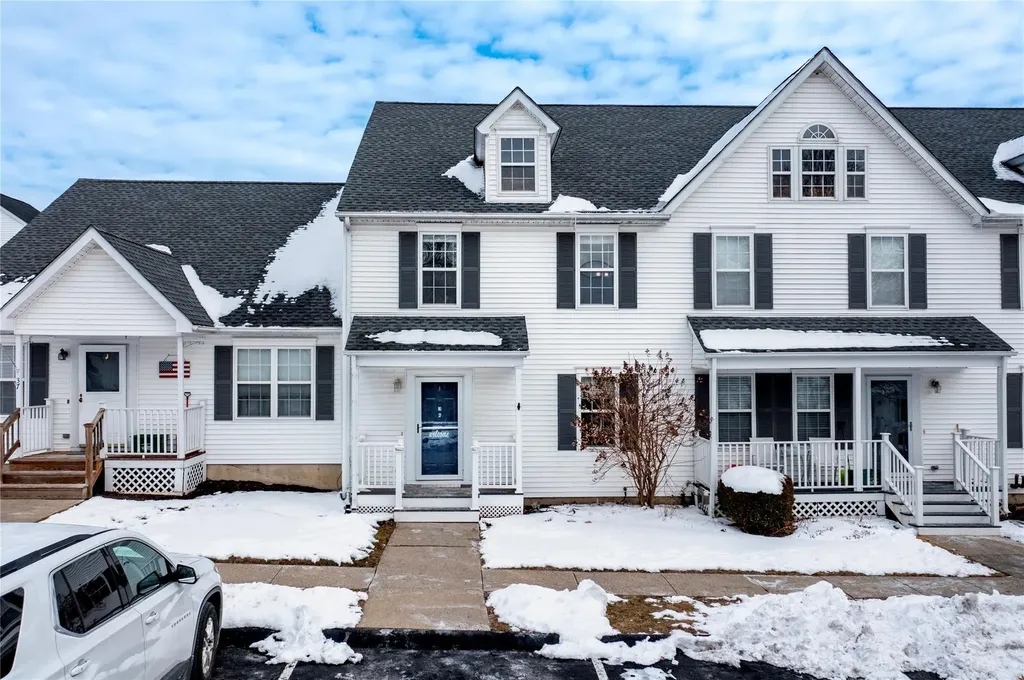 39 Nathan Pierce Court Pawling NY 12564