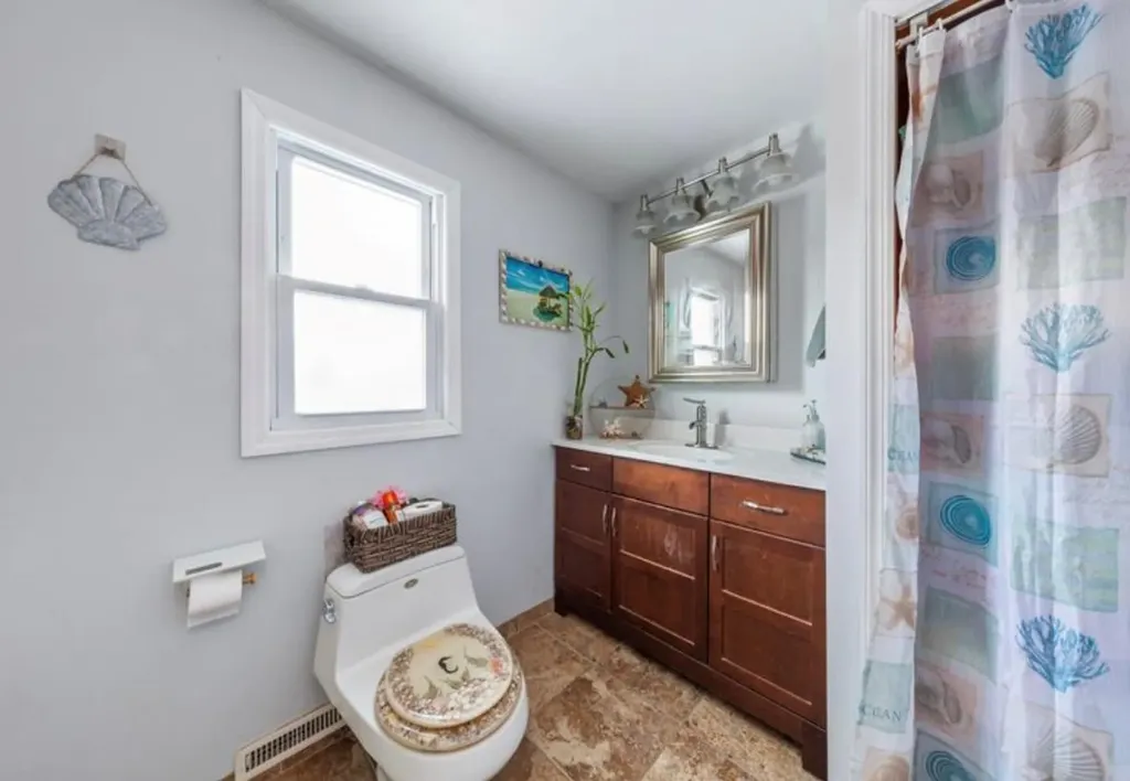 409 18th Street West Babylon NY 11704