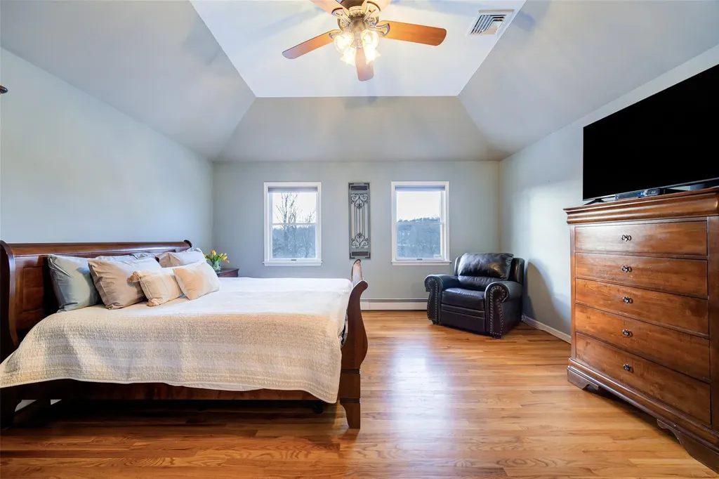3 Woodridge Drive Chester NY 10918