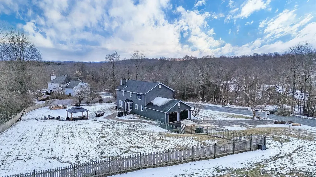 3 Woodridge Drive Chester NY 10918