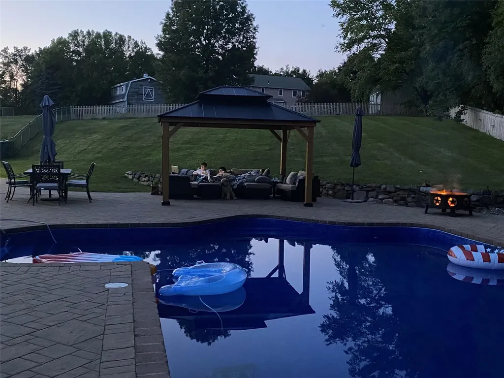3 Woodridge Drive Chester NY 10918