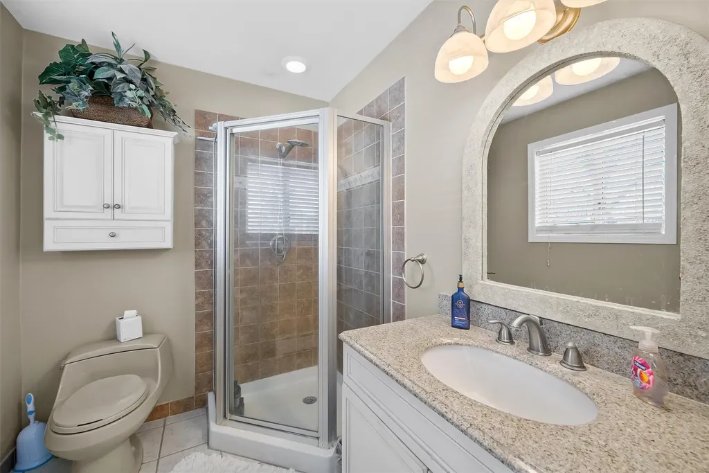 77 Dustman Lane Bardonia NY 10954