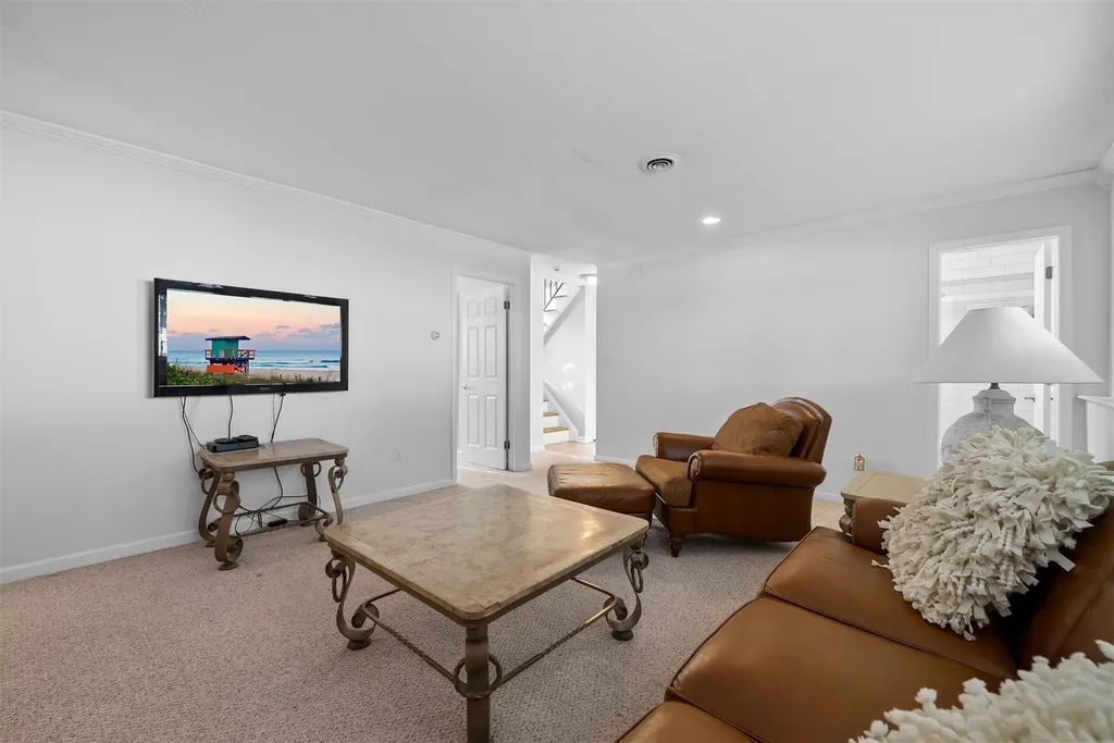 77 Dustman Lane Bardonia NY 10954