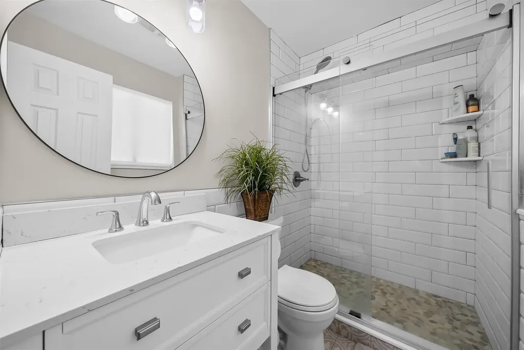 77 Dustman Lane Bardonia NY 10954