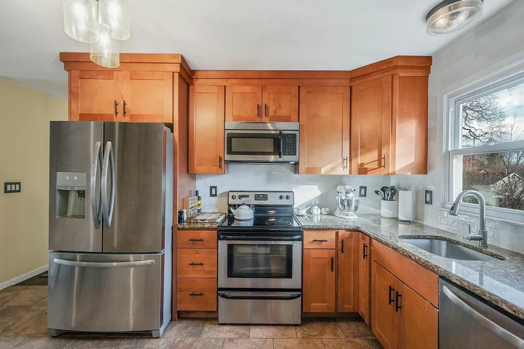 11 Comet Road Rocky Point NY 11778