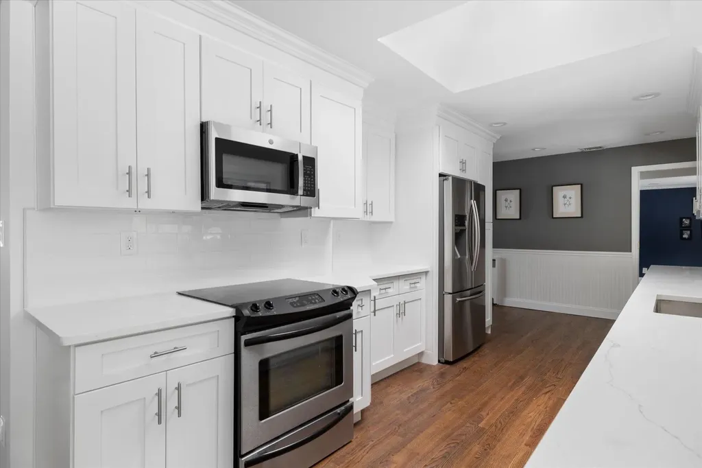 34 Mayfair Drive Huntington NY 11743