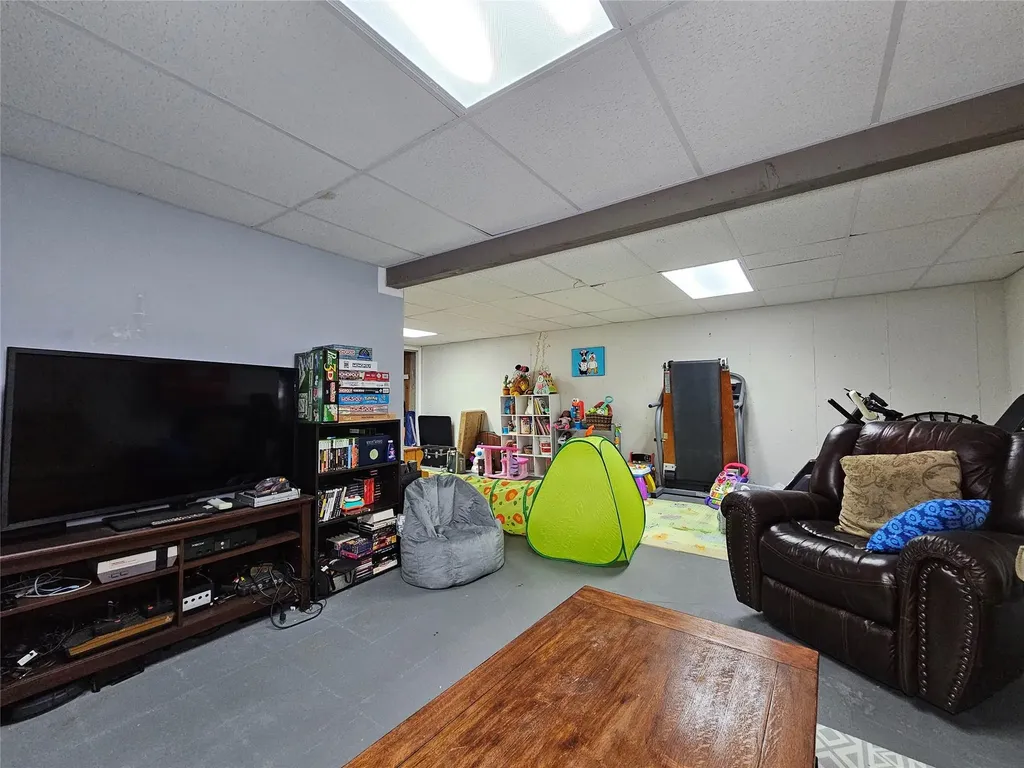 13 Gross Street Pine Bush NY 12566