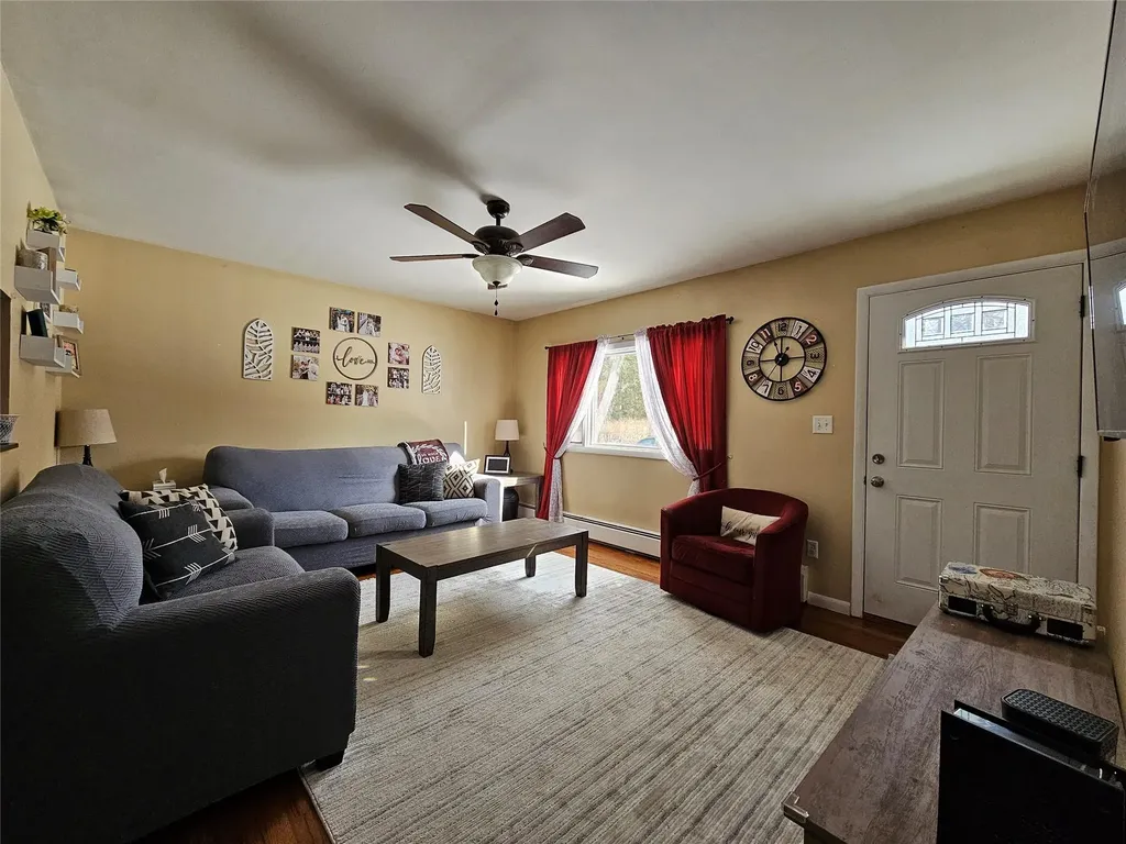 13 Gross Street Pine Bush NY 12566