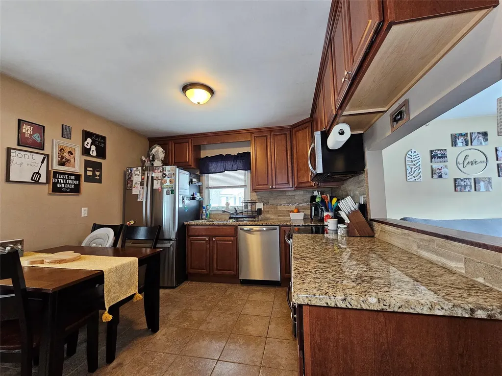 13 Gross Street Pine Bush NY 12566