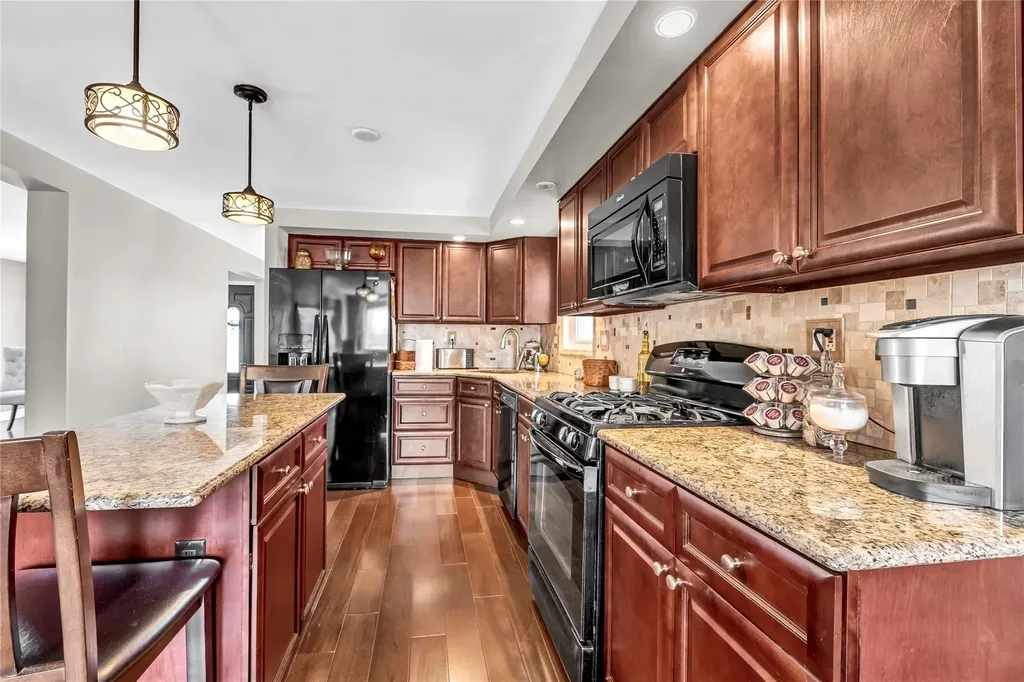 109 S Bay Drive Babylon NY 11702