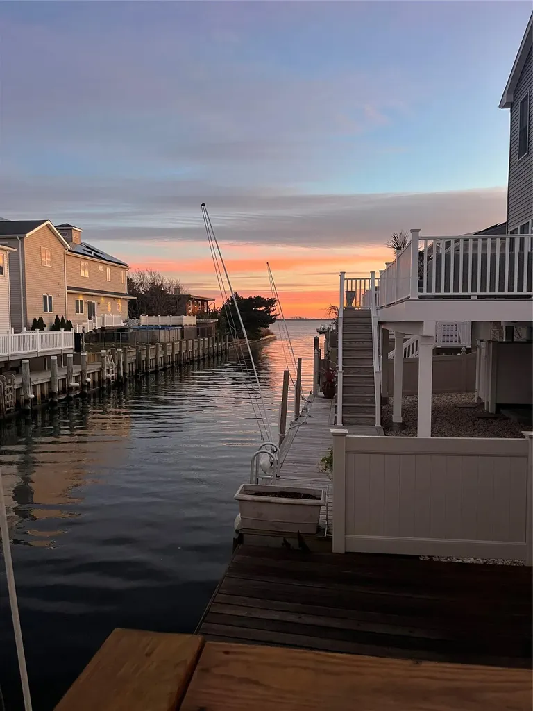 109 S Bay Drive Babylon NY 11702