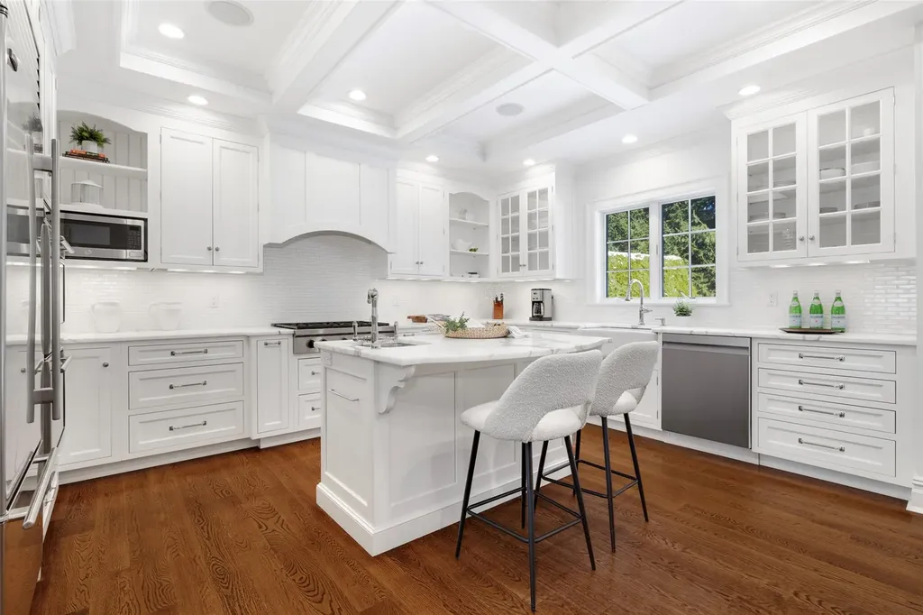 8 Harding Drive Rye NY 10580