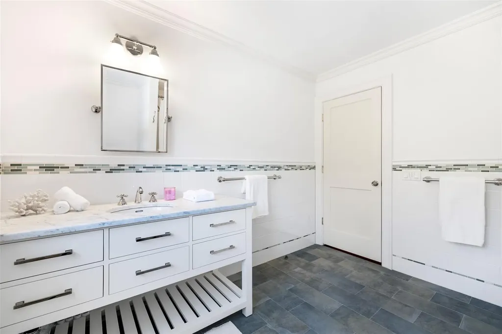 8 Harding Drive Rye NY 10580