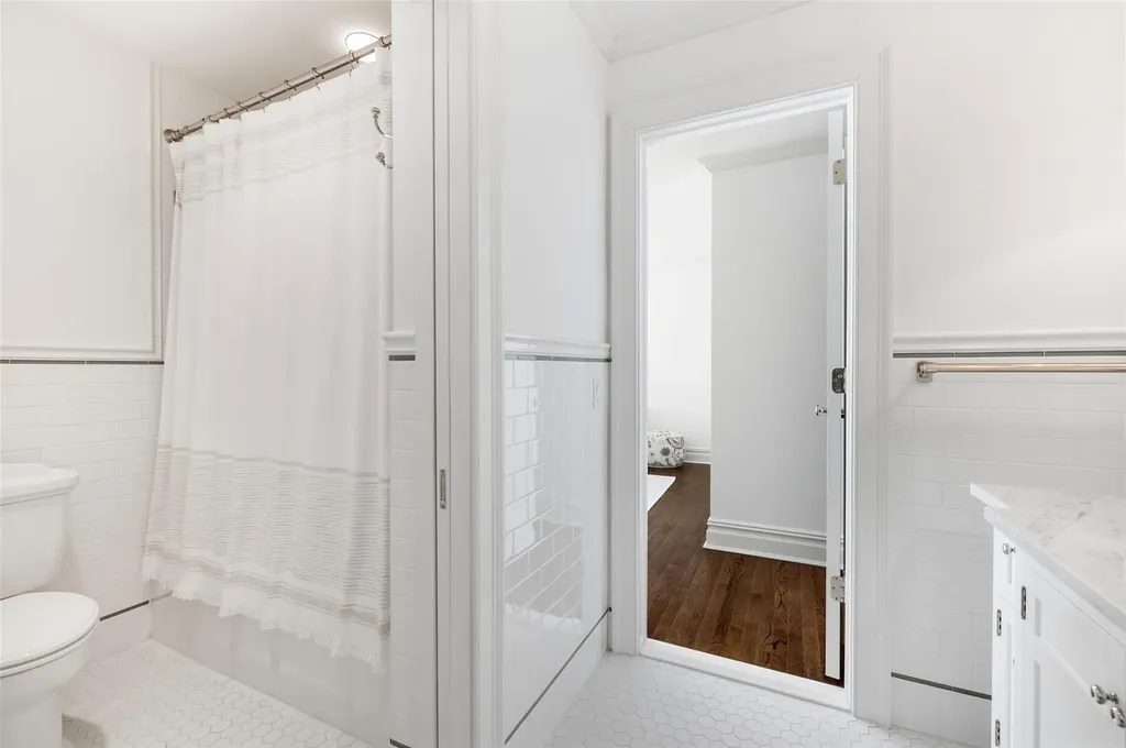 8 Harding Drive Rye NY 10580