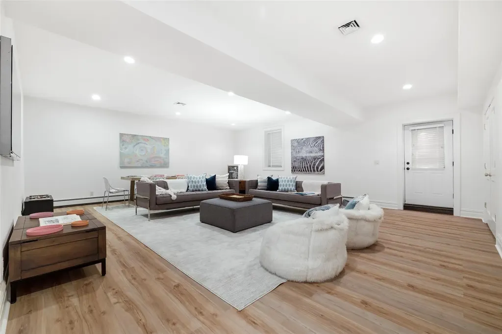 8 Harding Drive Rye NY 10580