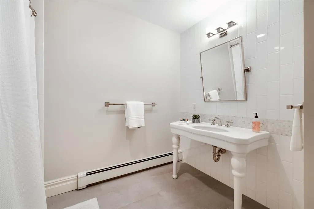 8 Harding Drive Rye NY 10580