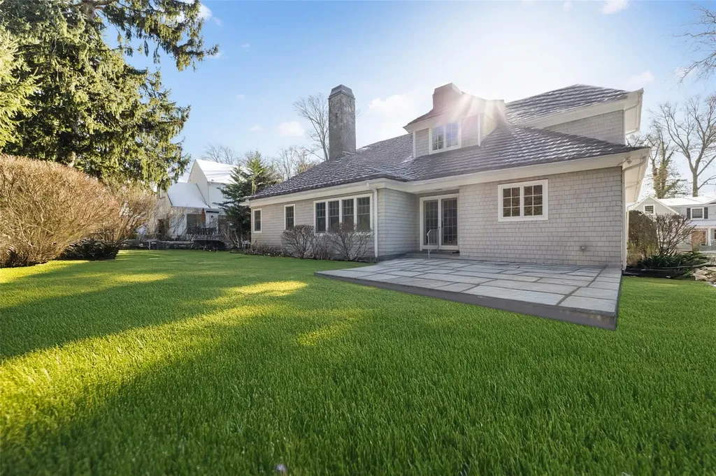 8 Harding Drive Rye NY 10580