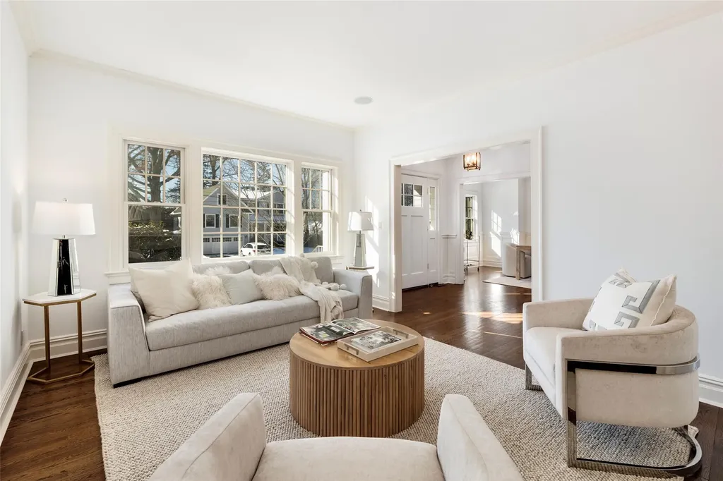 8 Harding Drive Rye NY 10580