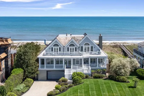 47 Dune Road East Quogue NY 11942