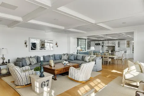 47 Dune Road East Quogue NY 11942