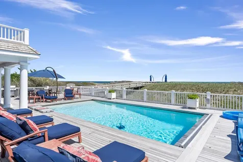 47 Dune Road East Quogue NY 11942