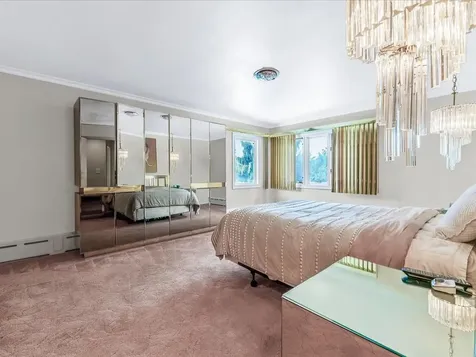 215-31 26 Avenue Bayside NY 11360