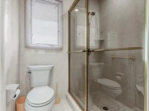 215-31 26 Avenue Bayside NY 11360