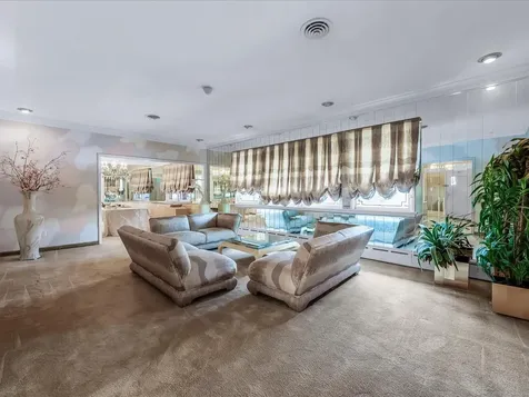 215-31 26 Avenue Bayside NY 11360