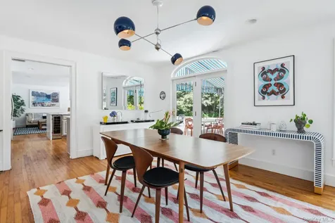 19 Oak Meadow Lane Bellport Village NY 11713