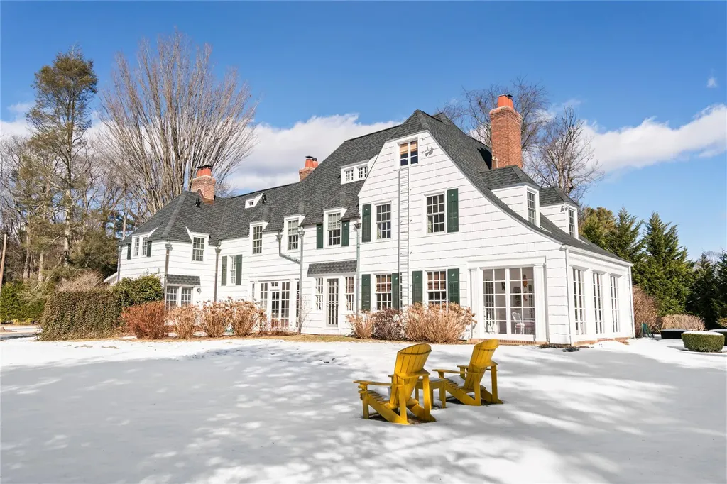 43 Burtis Lane Syosset NY 11791