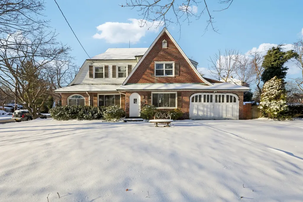 301 Cook Avenue Yonkers NY 10701
