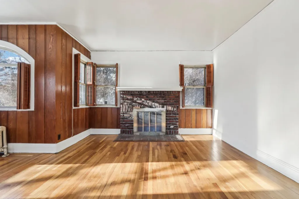 301 Cook Avenue Yonkers NY 10701