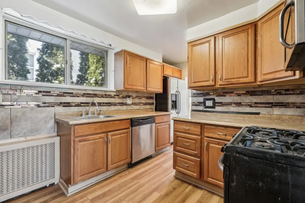 301 Cook Avenue Yonkers NY 10701