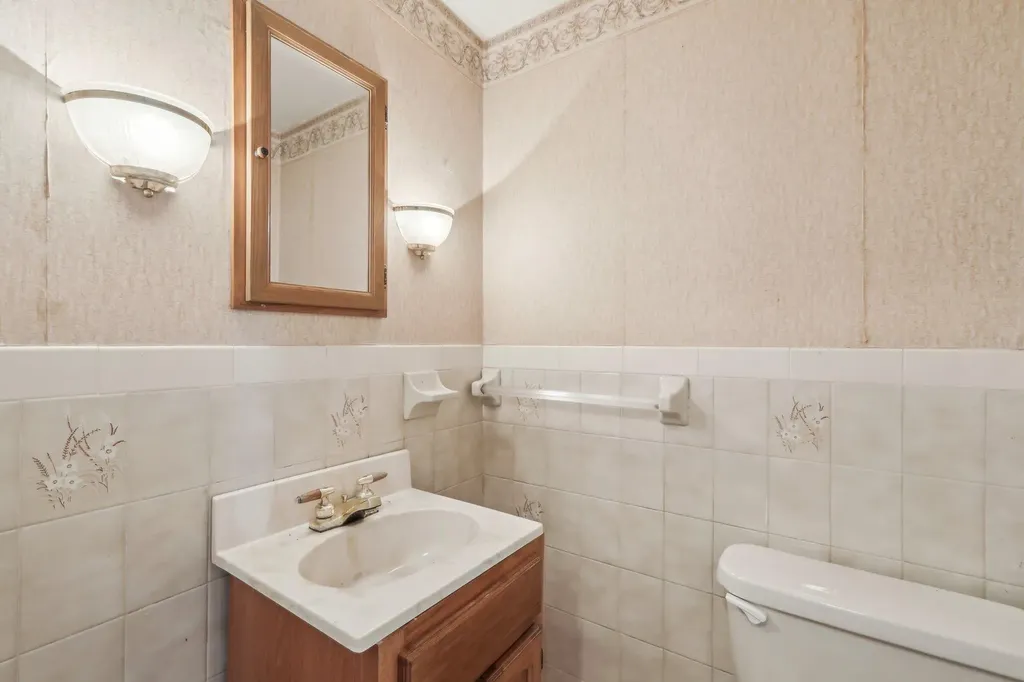 301 Cook Avenue Yonkers NY 10701