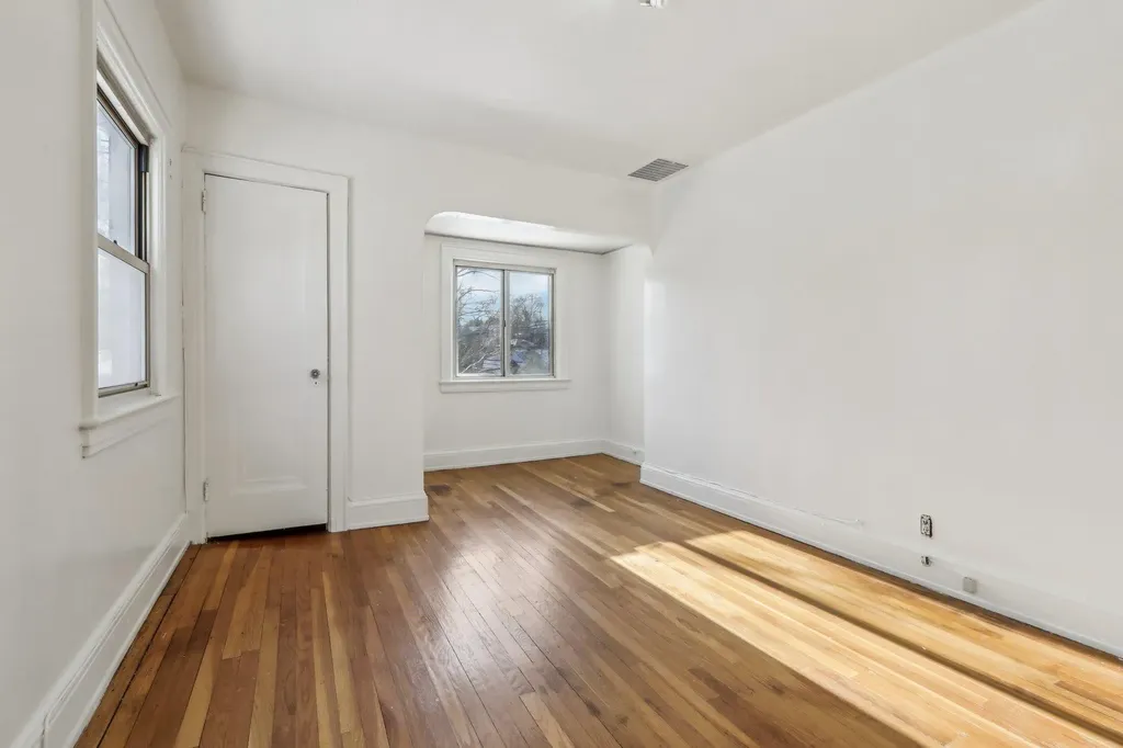 301 Cook Avenue Yonkers NY 10701